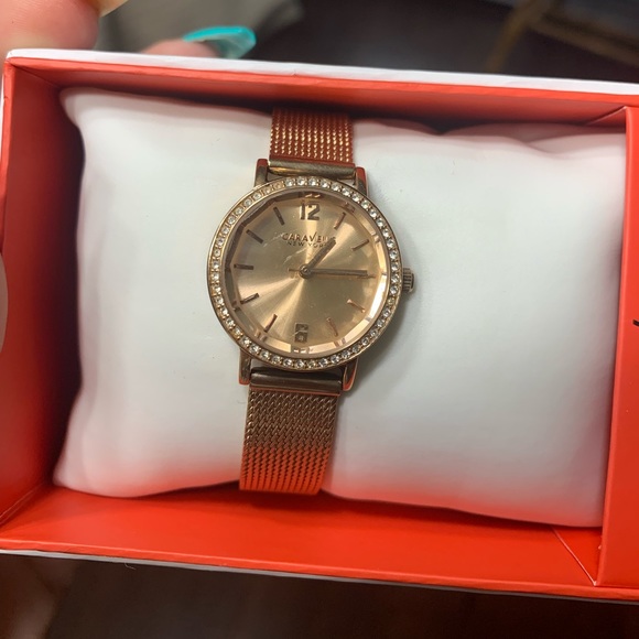 Caravelle rose gold watch - Picture 2 of 4